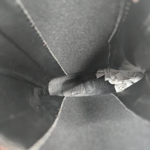 Zara Chelsea Boots Sz 7.5 Dark Brown Leather Preppy Pull On Ankle Booties - Picture 11 of 12